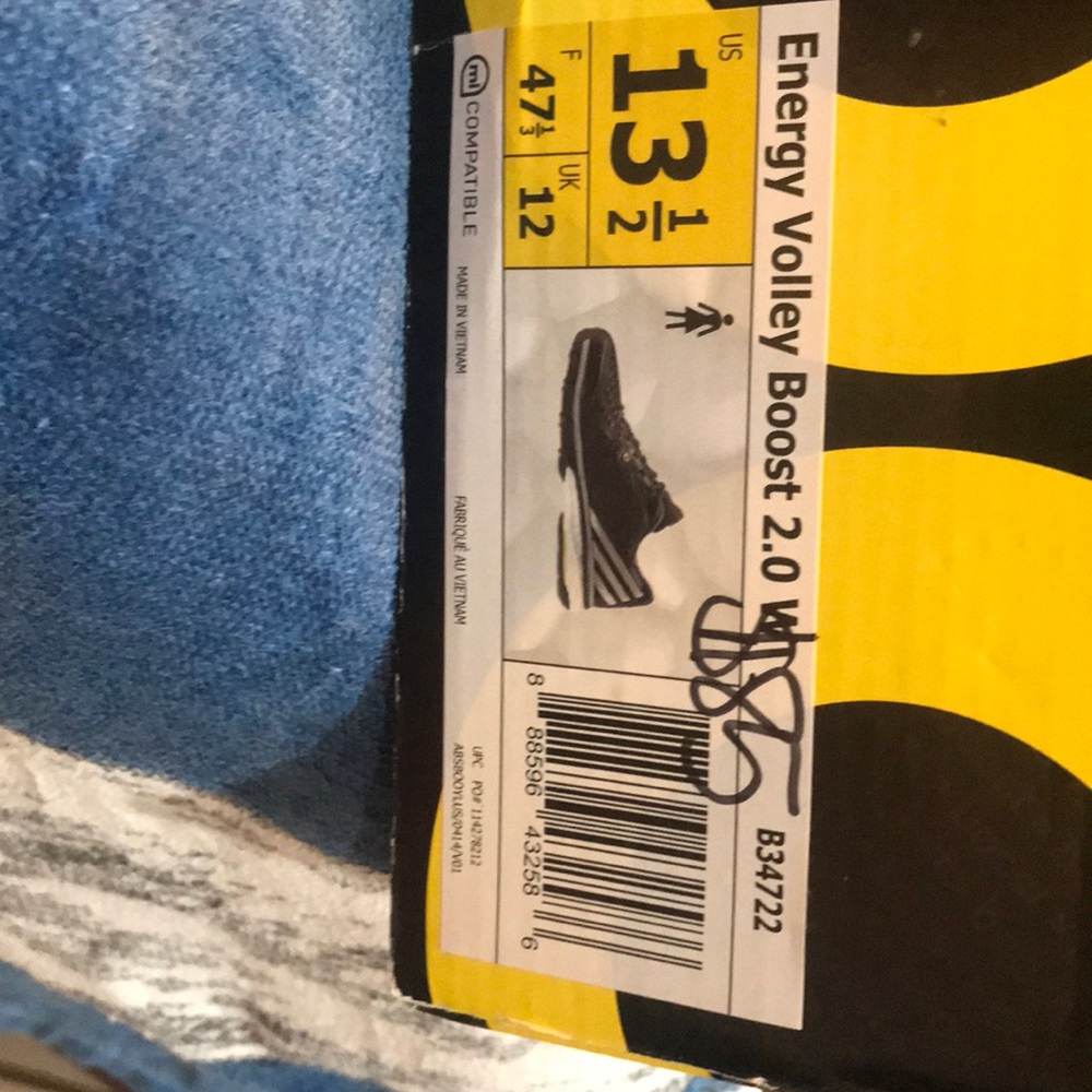 adidas volleyball shoes